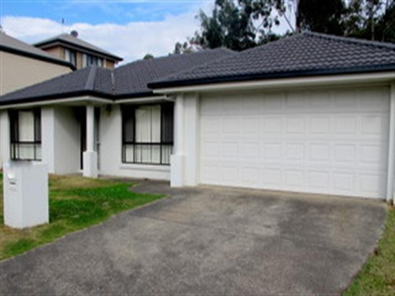 On Viewpoint Drive, Springfield Lakes QLD 4300