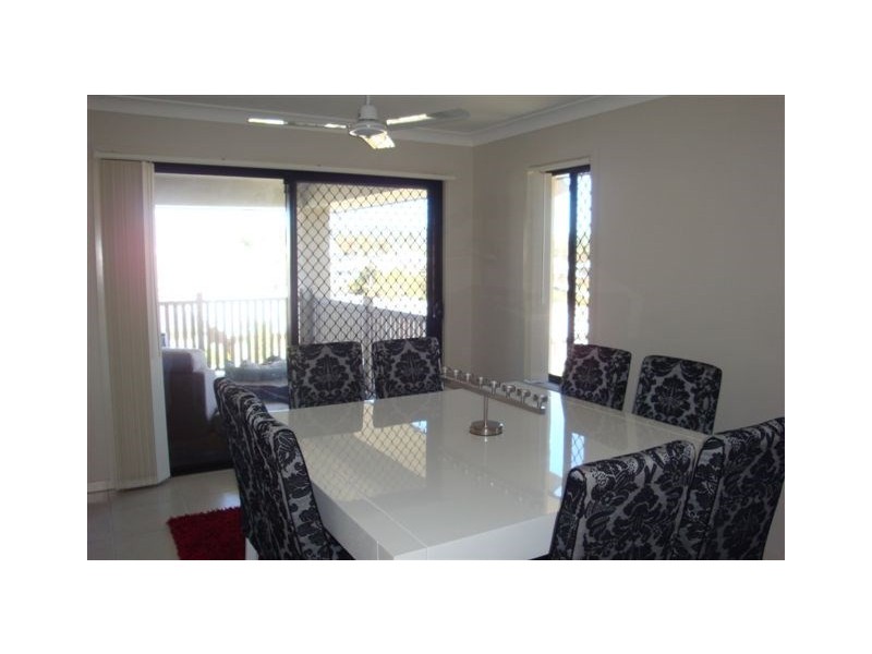 72 Opossum Circuit, Springfield Lakes QLD 4300