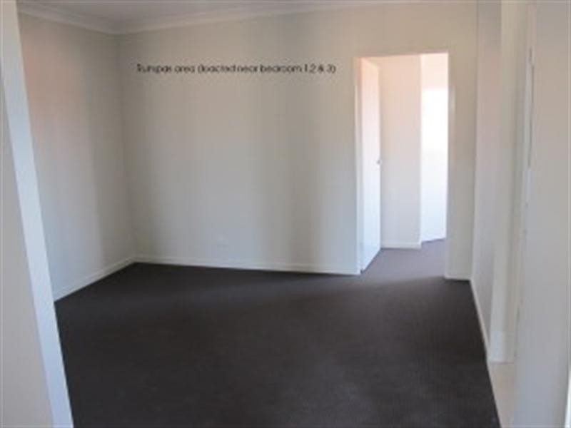 On Brigid Boulevard, Augustine Heights QLD 4300