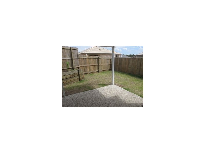 29 Hyde Avenue, Springfield Lakes QLD 4300