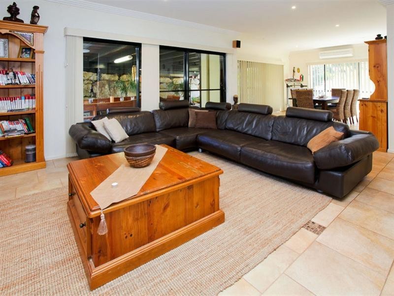 11 Banjo Place, Springfield QLD 4300