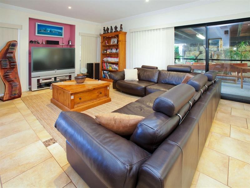 11 Banjo Place, Springfield QLD 4300