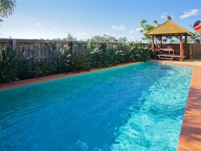 37 Viewpoint Drive, Springfield Lakes QLD 4300