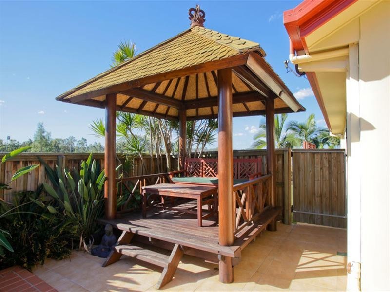 37 Viewpoint Drive, Springfield Lakes QLD 4300