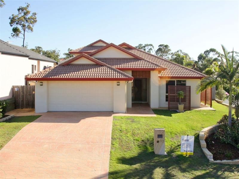 37 Viewpoint Drive, Springfield Lakes QLD 4300