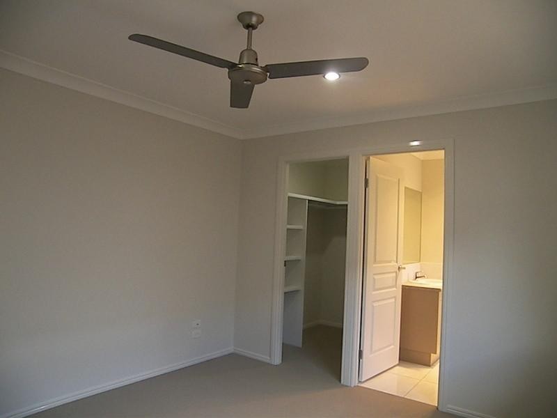 Springfield Lakes QLD 4300