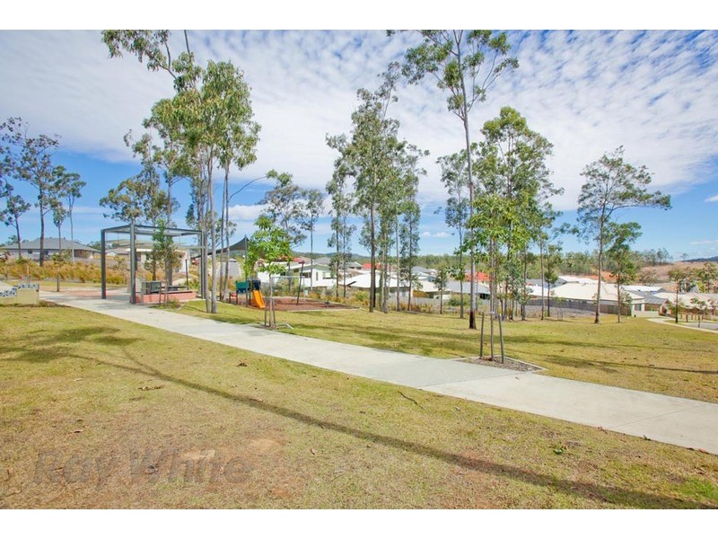 22 Park Edge Drive, Springfield Lakes QLD 4300