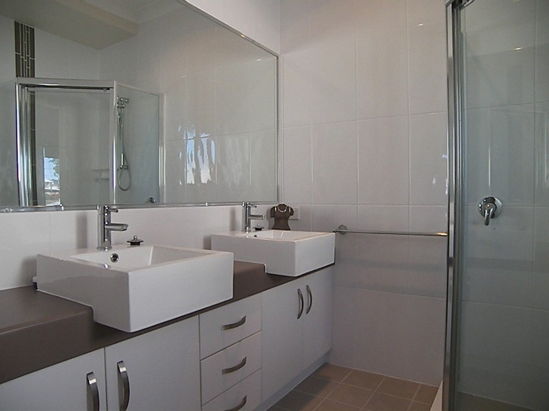 Springfield Lakes QLD 4300