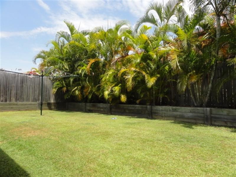 167 Lakeside Avenue, Springfield Lakes QLD 4300