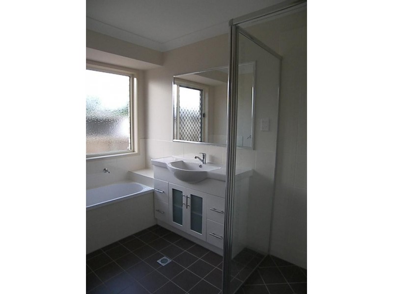 47 Eric Drive, Blackstone QLD 4304