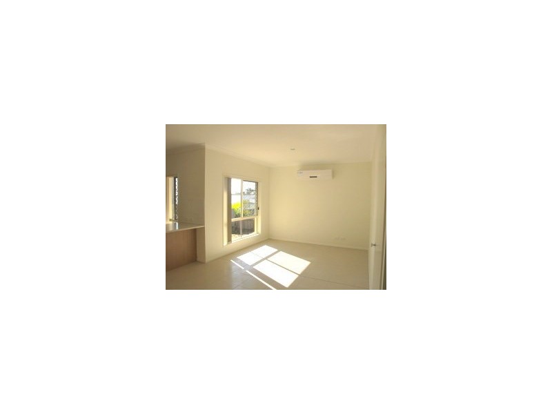 3 Inlet Lane, Springfield Lakes QLD 4300