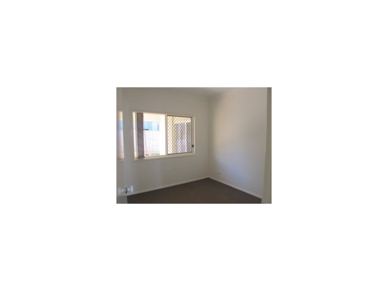 3 Inlet Lane, Springfield Lakes QLD 4300