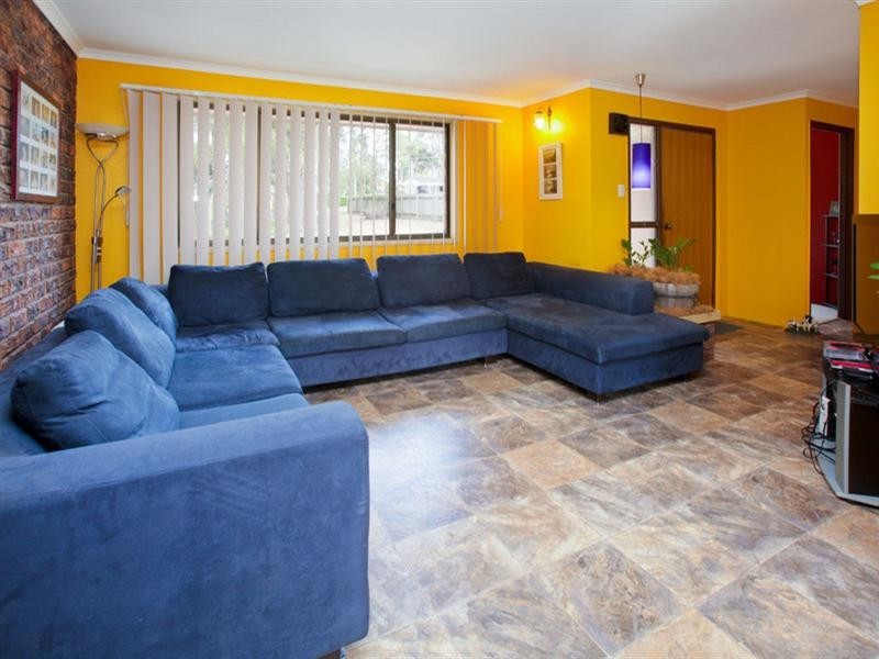 16 Cochrane Street, Camira QLD 4300