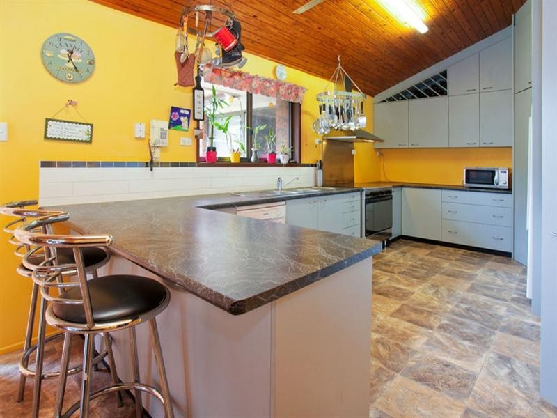 16 Cochrane Street, Camira QLD 4300