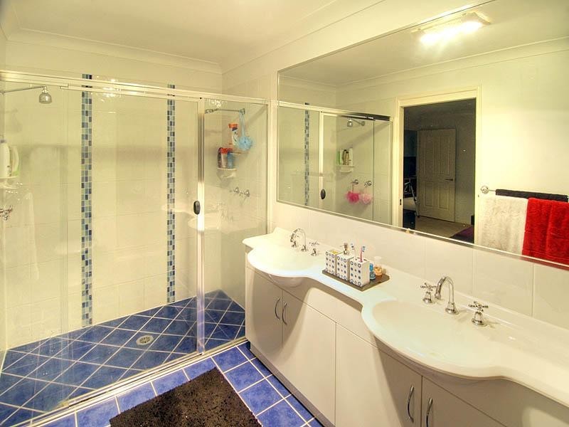 30 Admiral Crescent, Springfield Lakes QLD 4300