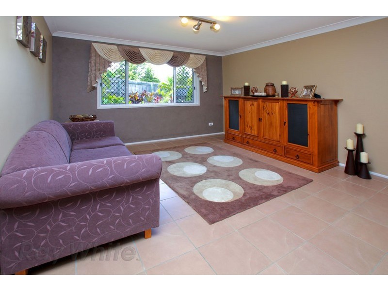 50 Ravenswood Lane, Springfield QLD 4300