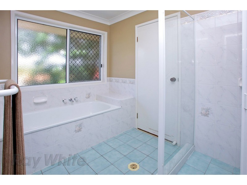 50 Ravenswood Lane, Springfield QLD 4300