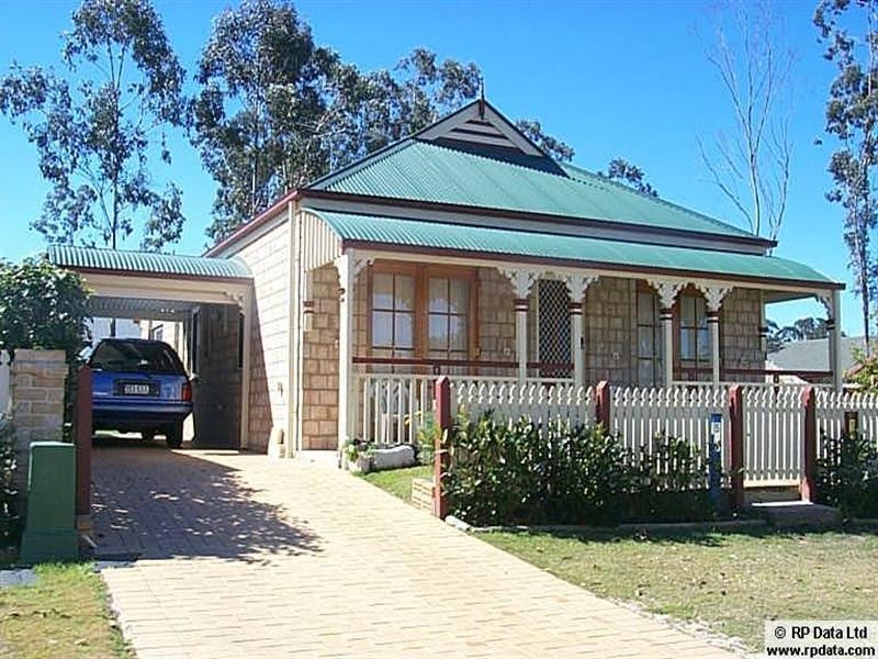 On Montello Circuit, Springfield Lakes QLD 4300