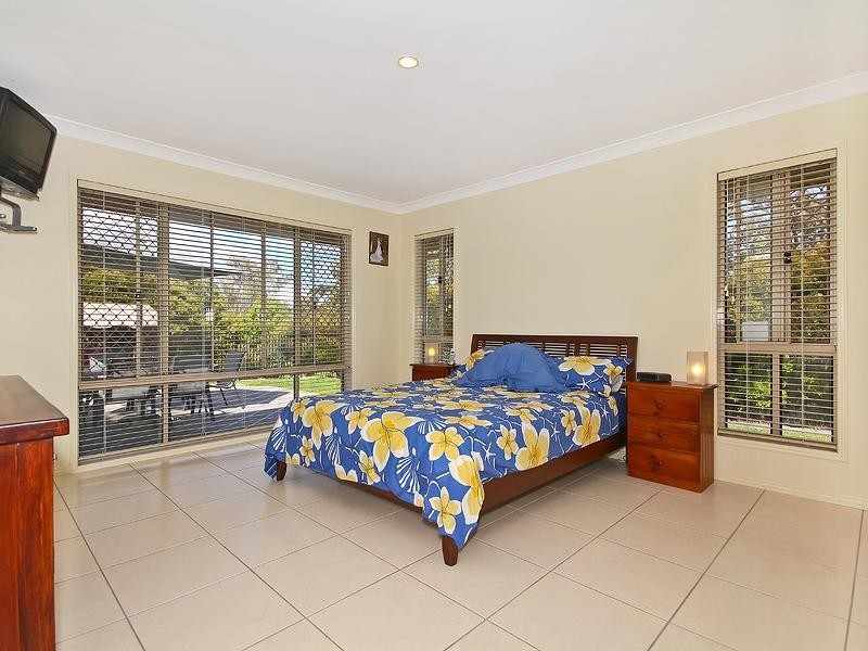 1 Banjo Place, Springfield QLD 4300