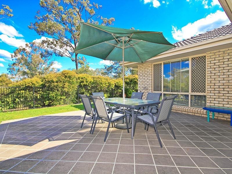 1 Banjo Place, Springfield QLD 4300