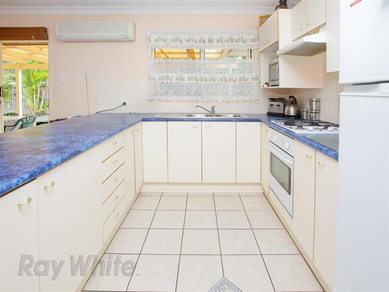 40 Maple Avenue, Camira QLD 4300