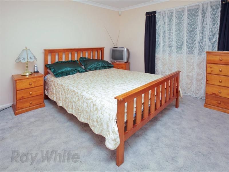 40 Maple Avenue, Camira QLD 4300