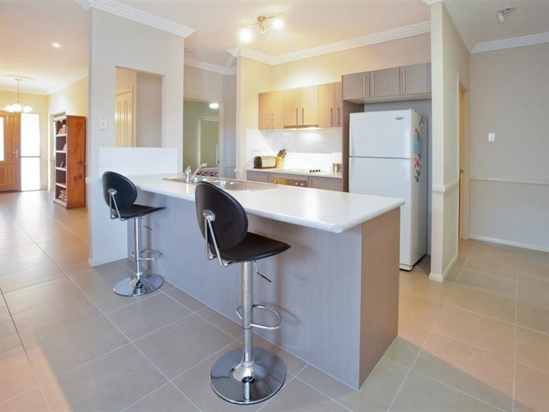 4 Clearpoint, Springfield Lakes QLD 4300