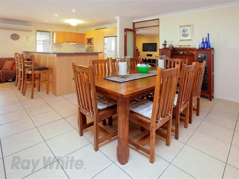 34 Woodbine Avenue, Camira QLD 4300