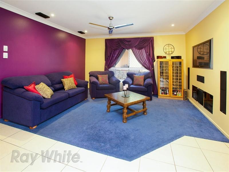 34 Woodbine Avenue, Camira QLD 4300