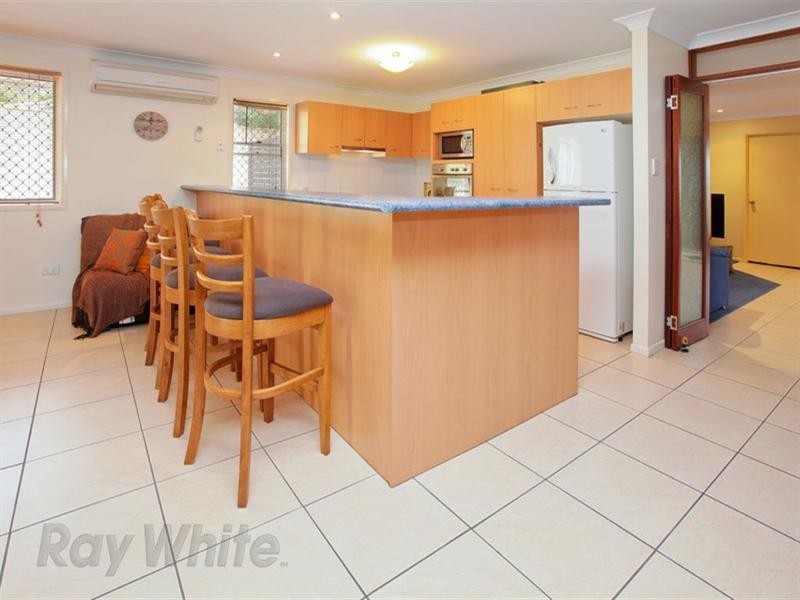 34 Woodbine Avenue, Camira QLD 4300