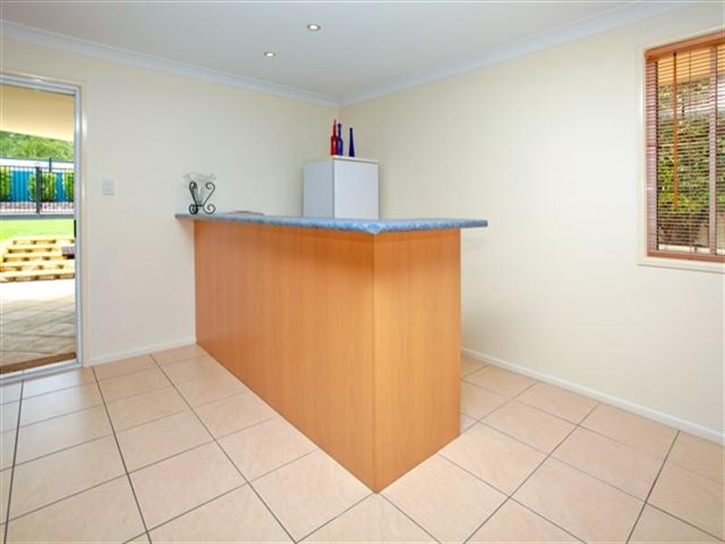 34 Woodbine Avenue, Camira QLD 4300