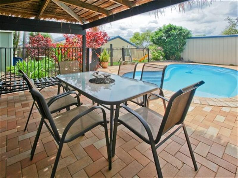 34 Woodbine Avenue, Camira QLD 4300