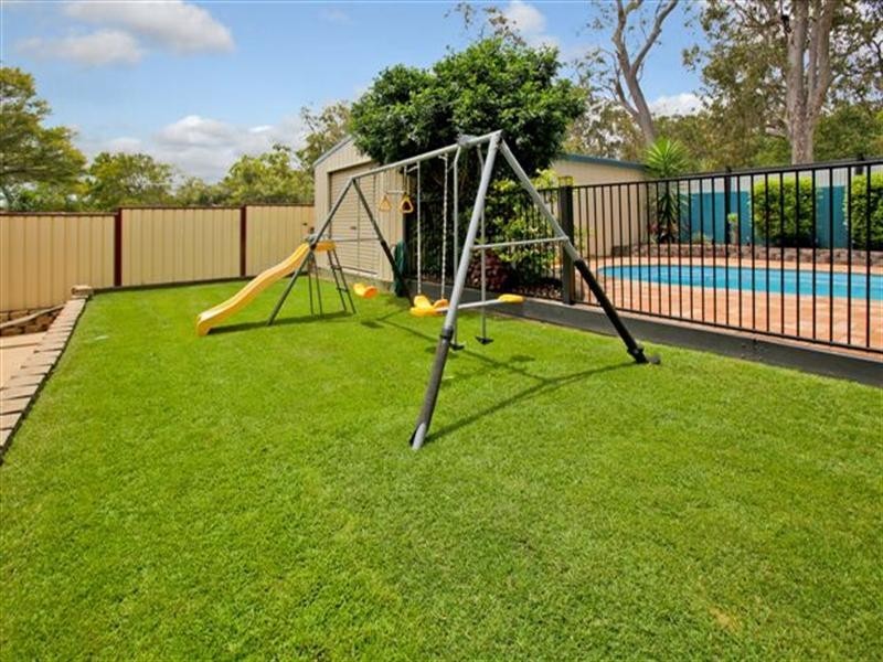 34 Woodbine Avenue, Camira QLD 4300