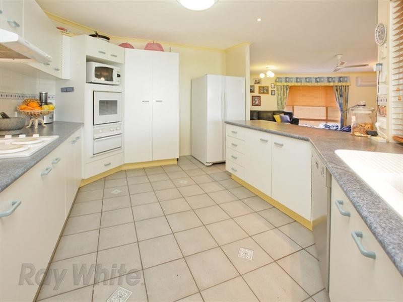 11 Fossicker Circuit, Springfield QLD 4300