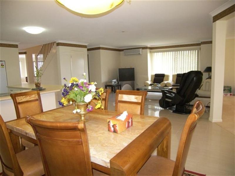 189 Lakeside Avenue, Springfield Lakes QLD 4300