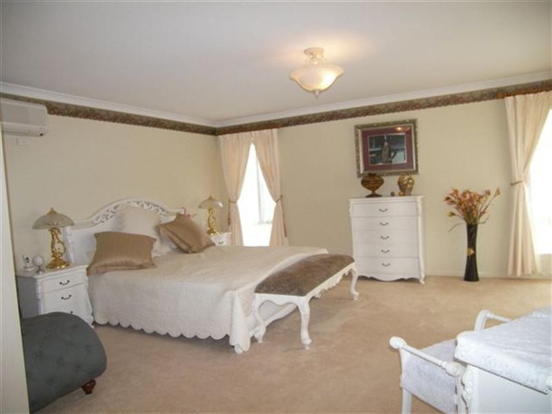 189 Lakeside Avenue, Springfield Lakes QLD 4300