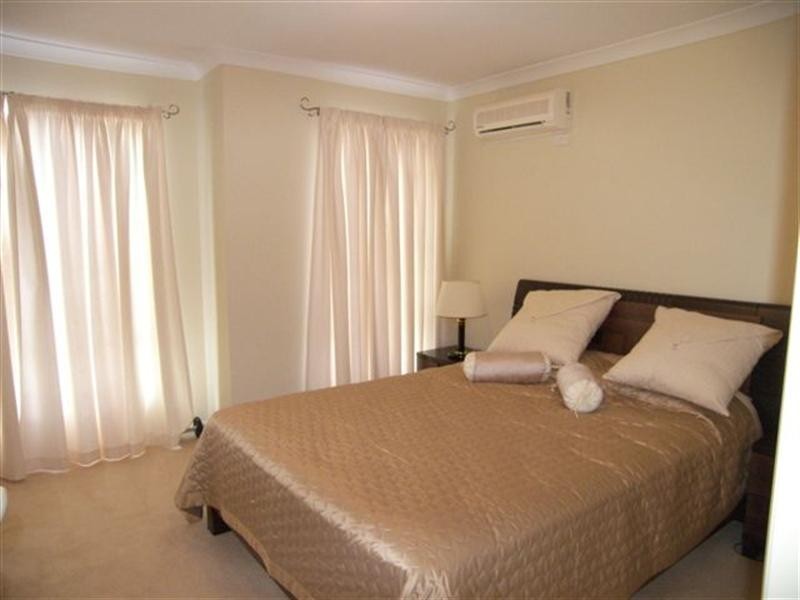 189 Lakeside Avenue, Springfield Lakes QLD 4300