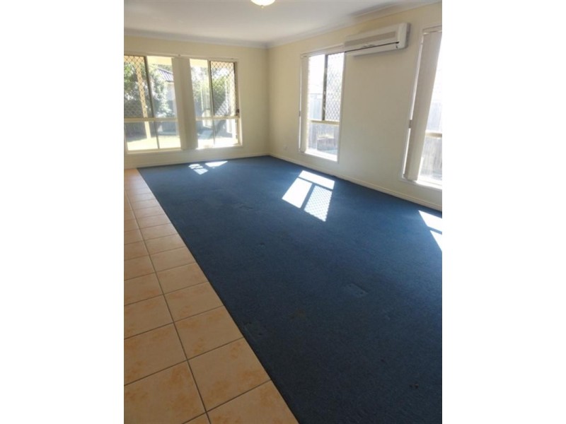 1 Ellen Circuit, Springfield Lakes QLD 4300