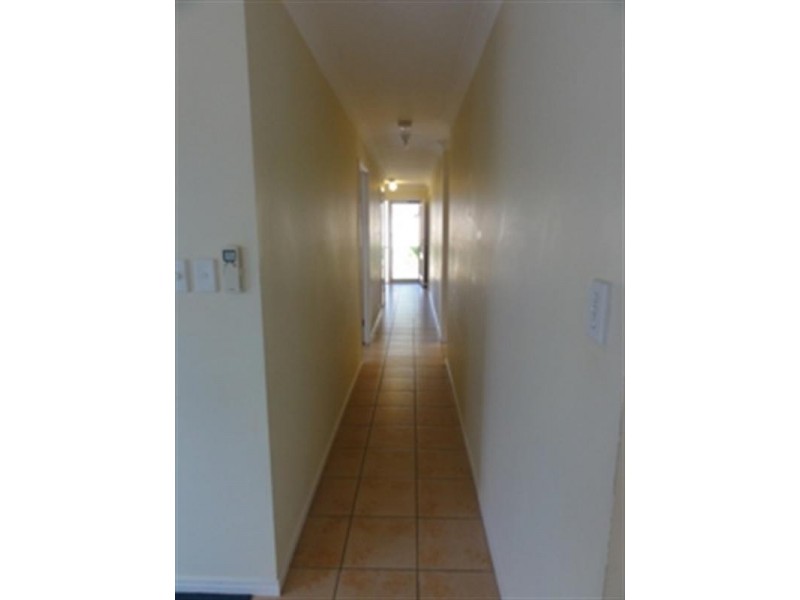 1 Ellen Circuit, Springfield Lakes QLD 4300