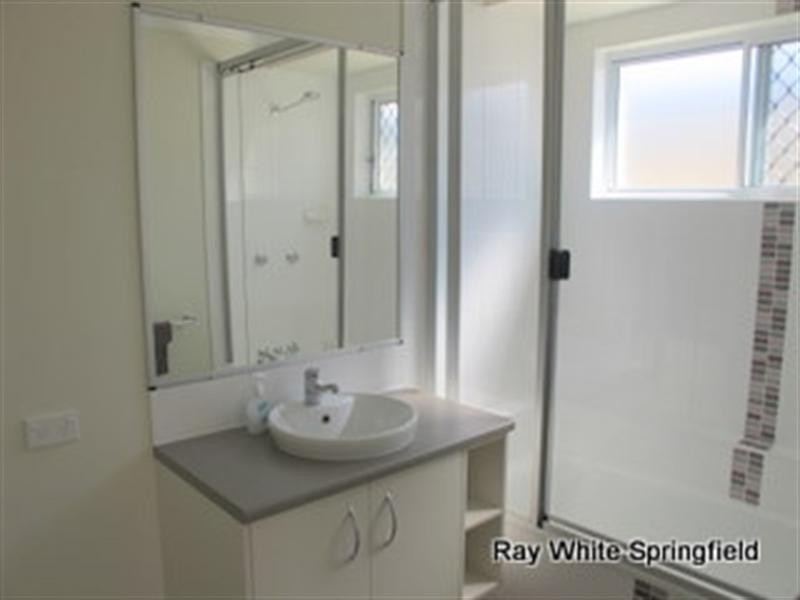 50 Park Edge Drive, Springfield Lakes QLD 4300