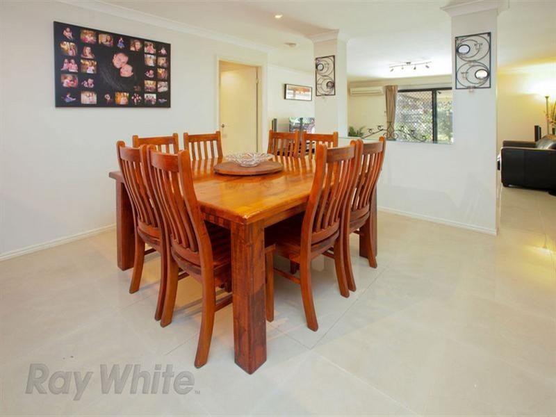 20 Rosa Court, Camira QLD 4300