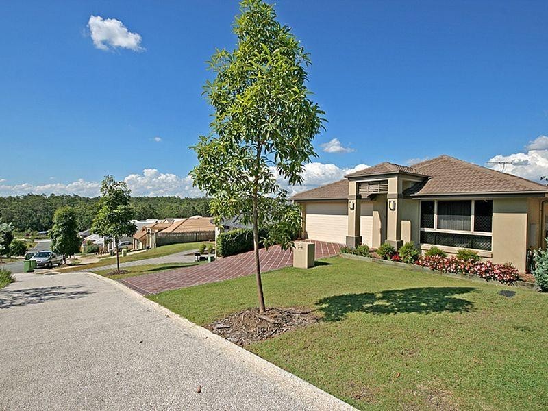 26 Shearwater Terrace, Springfield Lakes QLD 4300