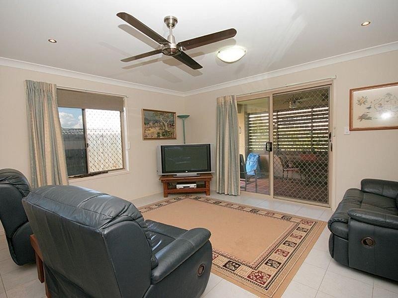 26 Shearwater Terrace, Springfield Lakes QLD 4300