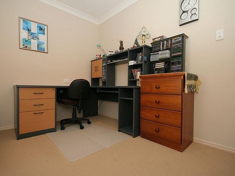 26 Shearwater Terrace, Springfield Lakes QLD 4300