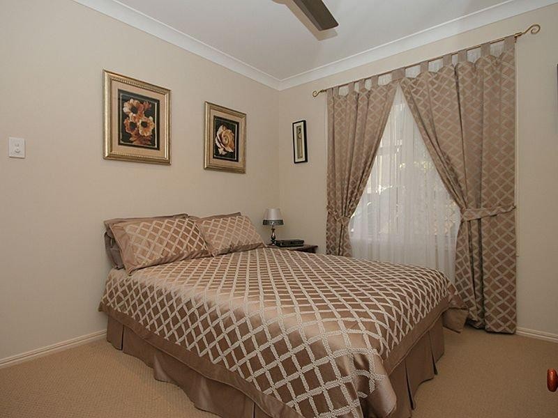 26 Shearwater Terrace, Springfield Lakes QLD 4300