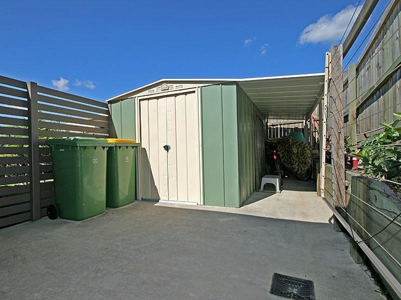 26 Shearwater Terrace, Springfield Lakes QLD 4300