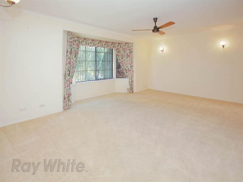 28 Wilson Drive, Camira QLD 4300