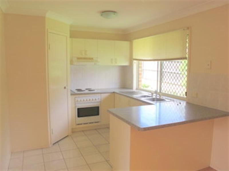 On Mistletoe Court, Camira QLD 4300