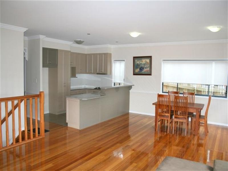 Springfield Lakes QLD 4300