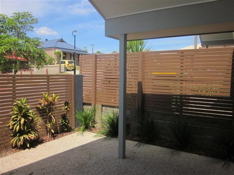 On Talisker Street, Springfield Lakes QLD 4300